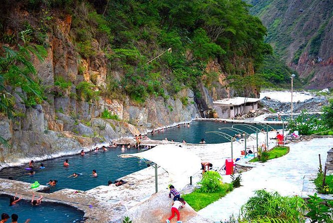 07 Day: Inca Jungle Adventure with Mountain Bike, Rafting, Zipline & Trek - Day five hike to Aguas Calientes: lush valleys and Inca astronomy