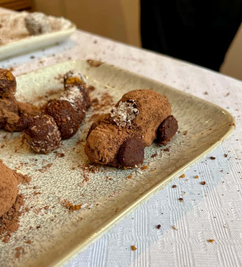 1.5h Cusco Chocolate Workshop - Truffles & Hot Chocolate - Hot Chocolate While You Wait: A Smart Break, Not a Time Filler