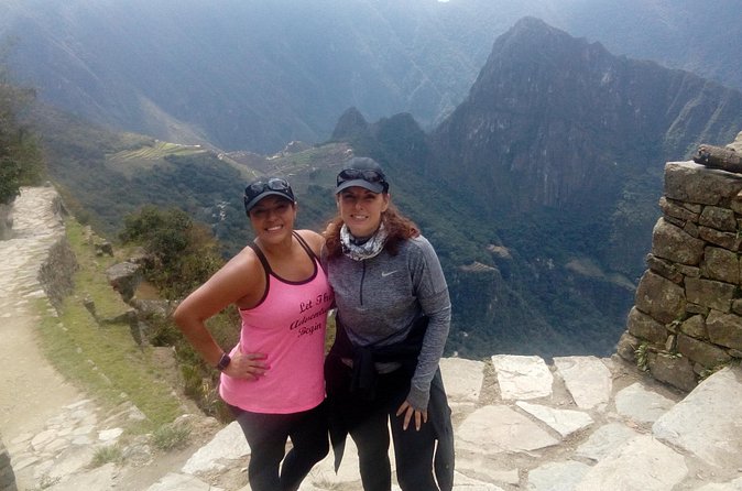 2 Day Hiking Short Inca Trail to Machu Picchu - Day 2 at Machu Picchu: Guided Intro, Postcard Views, and Free Time