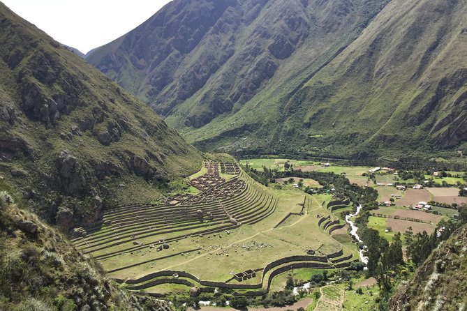 2-Day Private Short Inca Trail to Machu Picchu - Day 2 at Machu Picchu: guided ruins time, lunch, and the return