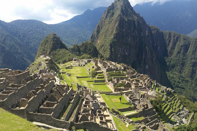 2-Day Sacred Valley & Machu Picchu by Train - Small Group Tour - Ollantaytambo Fortress and the Train to Aguas Calientes