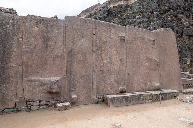 2-Day Sacred Valley & Machu Picchu by Train - Small Group Tour - Getting Oriented in Cusco: Inca Ruins and the Cristo Blanco Option