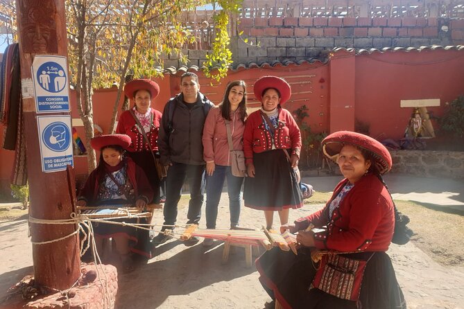 2-Day Sacred Valley & Machu Picchu Group Tour from Cusco - Guides and Service: Why People Feel Taken Care Of
