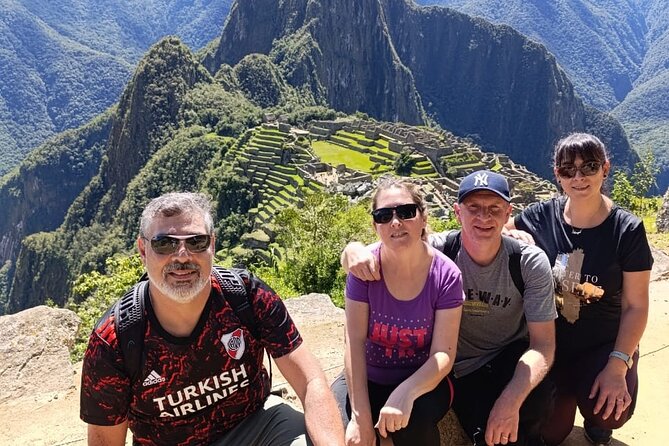 2-Day Sacred Valley & Machu Picchu Tour by Train from Cusco - Chinchero weaving center: the cultural stop that sticks with you