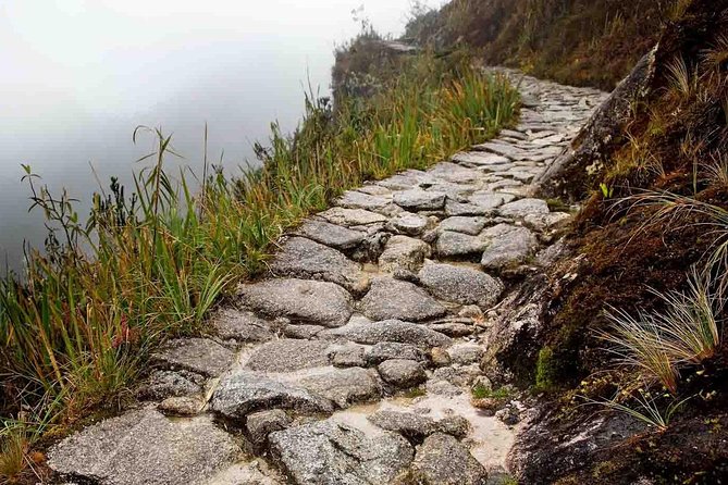 2 Day - Short Inca Trail to Machu Picchu - Group Service - Value and money math: what $550 covers, and what costs extra