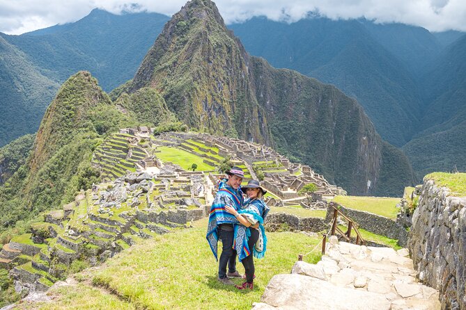 2-Day Tour: Sacred Valley & Machu Picchu – All Tickets Included - What to Bring (So Day 1 and Day 2 Feel Comfortable)