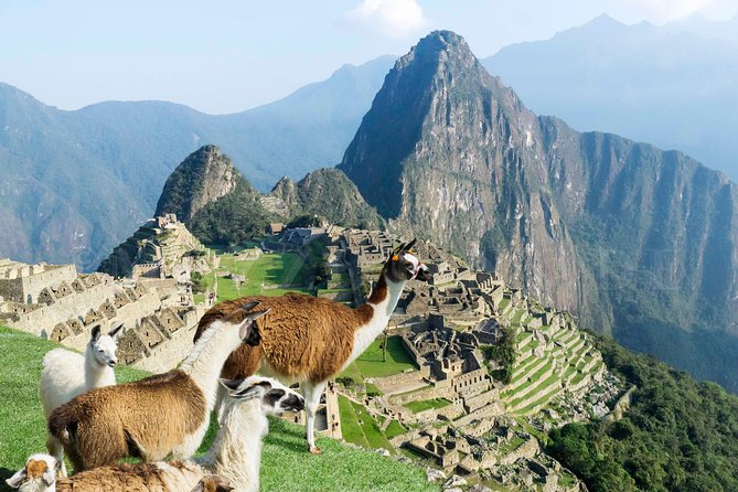 2 Days : Sacred Valley Conection Machu Picchu || Private Tour || - Pisac guided ruins: a focused Inca site, about 1 hour on the ground