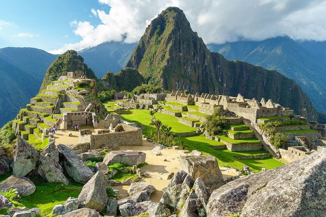 4-Day: All Included Excursion City Tour, Sacred Valley & MachuPicchu - Machu Picchu Morning: early bus, 2.5-hour guided walk, and Aguas Calientes time