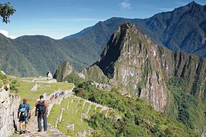 4 Day Classic Inca Trail to Machu Picchu by 360° Train - Checkpoints and permits: where the trek can go right or wrong