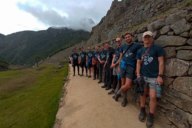 4 Day Inca Trail Trek to Machu Picchu Multi day tour - Day 1: Km 82, Urubamba Valley, and your first Inca road steps