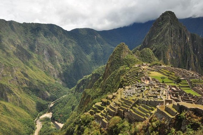 4-Day Lares Trek to Machu Picchu from Cusco - Day 3: Ollantaytambo, Train to Aguas Calientes, and Your Machu Picchu Morning Plan