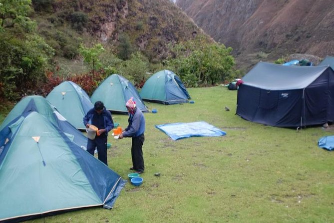 4-Day Salkantay Trek to Machu Picchu - Camping comfort and altitude reality: foam mats, equipment carry, and oxygen on standby
