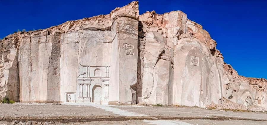 4-hour excursion: Ruta del Sillar with Hiking in Culebrillas - Why sillar is the real star in Arequipa