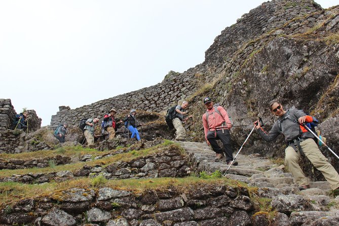 7-Day: Inca Trail Trek to Machu Picchu Group Tour - Food, Gear, and Camp Comfort: What You Get (and What You Still Provide)