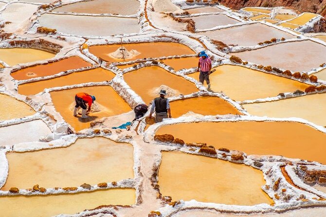 7 Days: Lima, Ica, Cusco & Machupicchu with local flights - Guides and small-group feel: why the experience depends on the human layer
