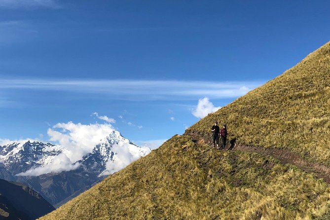 Ancascocha Trek To Machu Picchu 4 Days And 3 Nights - Entering the Ancascocha Trail from Cusco