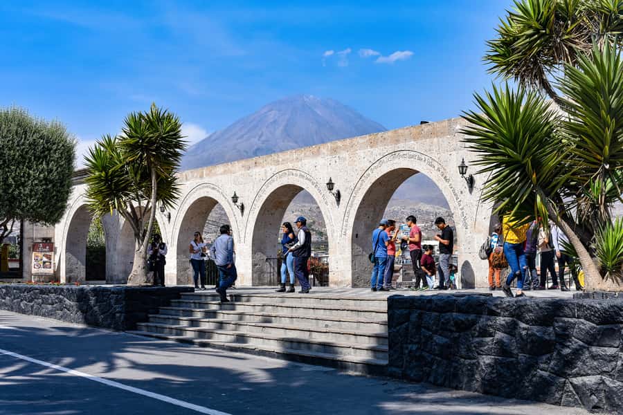 Arequipa Food Tour: Ancestral Cuisine & City Tour - Who should book this tour, and who should skip it