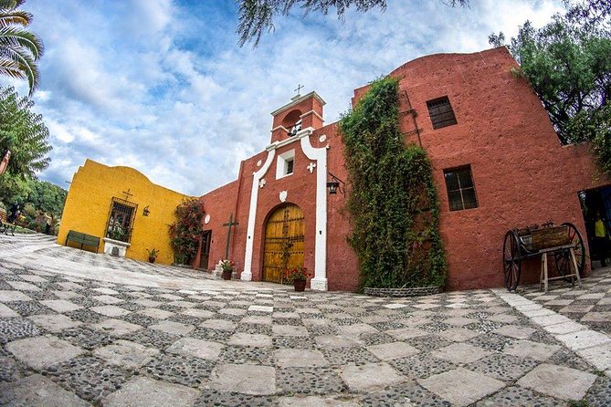 Arequipa, Historic and Colonial City and Santa Catalina Monastery - Yanahuara colonial district and the sillar church aesthetic