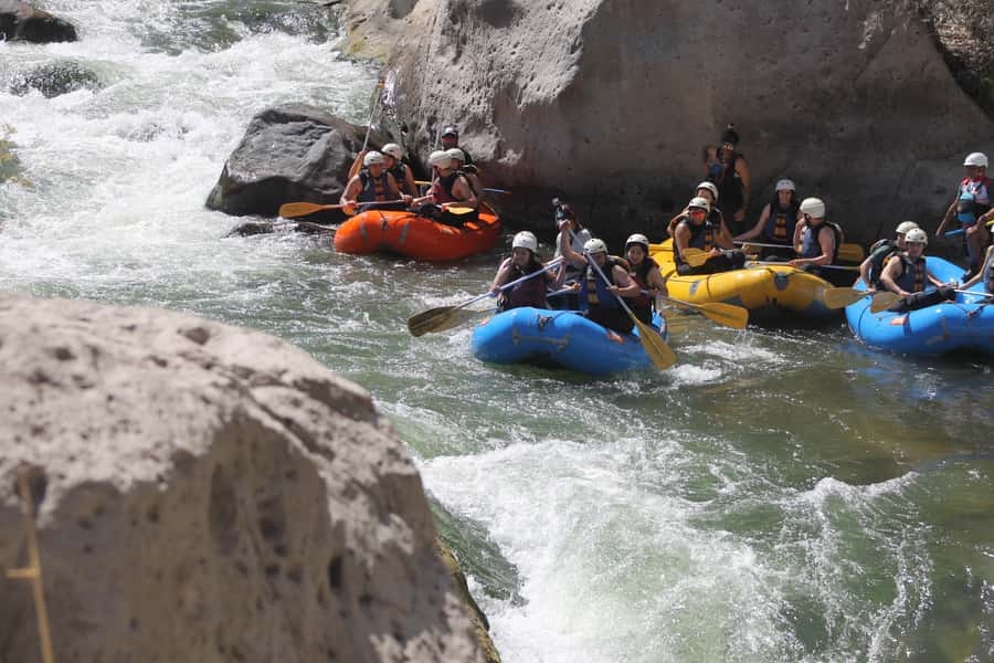 Arequipa: Rio Chili Rafting Tour with Snack - Key highlights you will feel right away