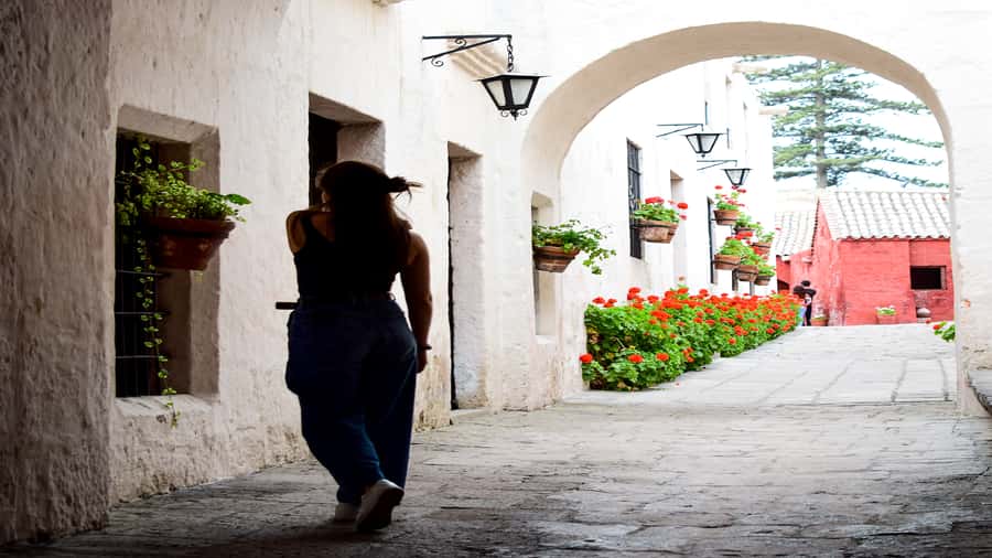Arequipa: Walking Tour and Santa Catalina Monastery - Timing and pacing: how a 3-hour tour fits Arequipa’s distances