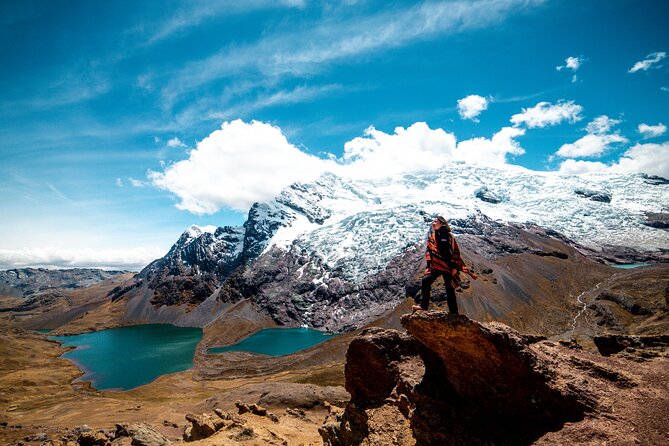 Ausangate and Rainbow Mountain Trek – 3 Days / 2 Nights - Day 2: Puca Pass, glacial lagoons, Warmisaya Pass, and Surinecocha