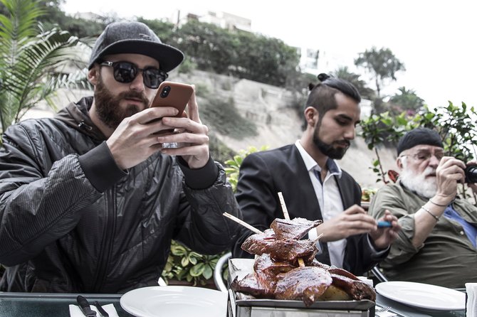 Barranco Art and Food Tour: Graffiti Walk and Culinary Delights - Iglesia La Ermita de Barranco: Quick, Historic, and a Little Weathered
