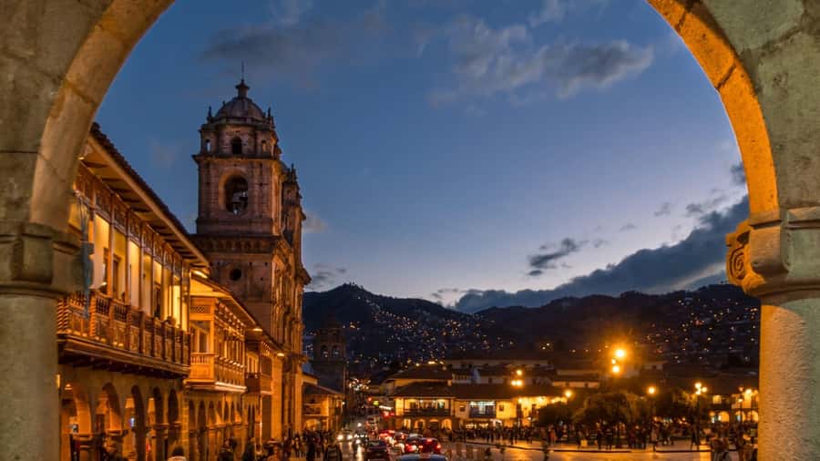 Best of Cusco: Private Walking Tour with a Local - Plaza de Armas: the center of colonial Cusco