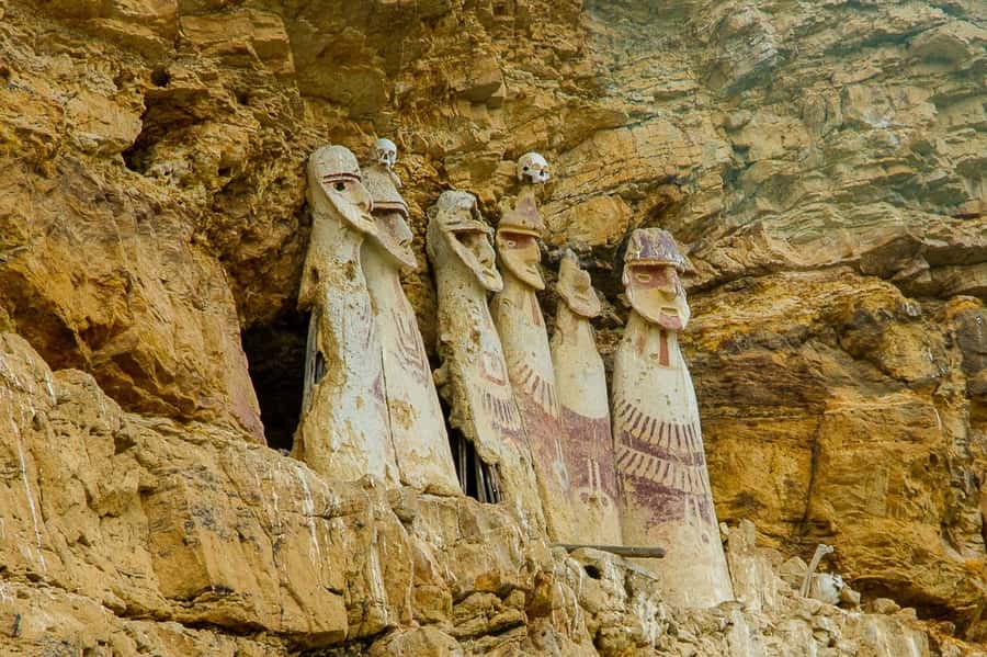 Chachapoyas: Karajía Sarcophagi & Quiocta Caves - From Chachapoyas to Lamud: the scenic build-up