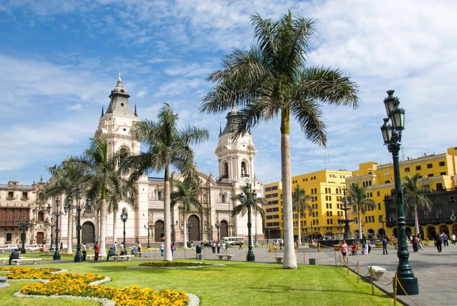 City Tour Colonial and Modern Lima Half Day Plus Ticket - Half-Day Lima With a Smart Mix of Modern and Colonial