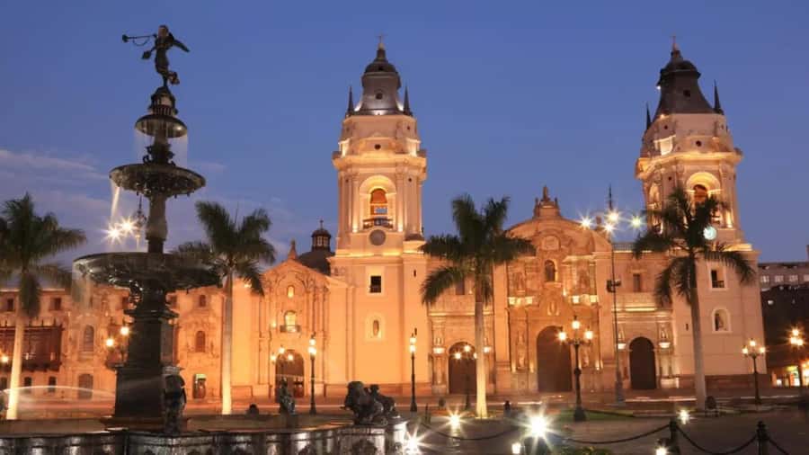City Tour Colonial and Modern Lima Half Day Plus Ticket - San Isidro and the Olive Forest: A Different Lima Personality