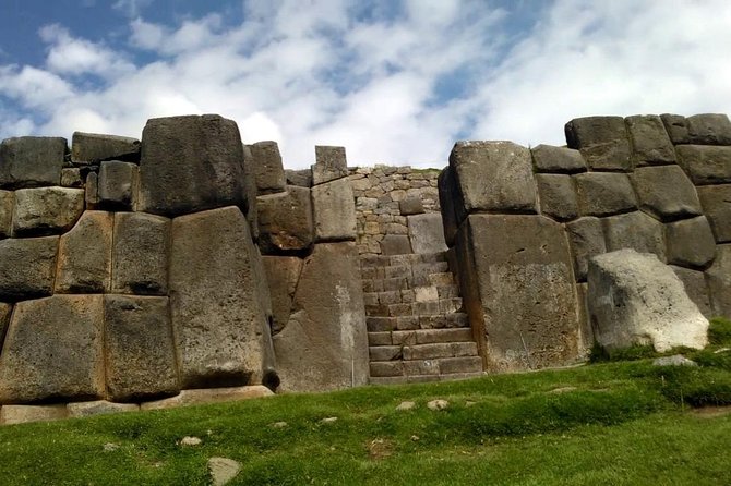 City Tour in Cusco & visit Museum South American Camelid Private. - Price and logistics: what $49.40 really buys
