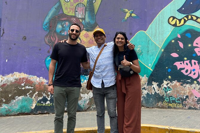 Colorful Barranco Tour and Street Art - The 28 de Julio street murals: seeing the stories behind the paint