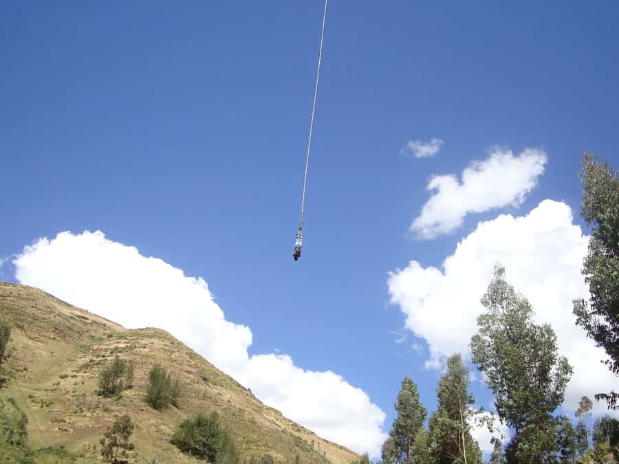 Cusco: Bungee Jump and Slingshot Combo Adventure - The 125-meter bungee jump: the highest platform moment