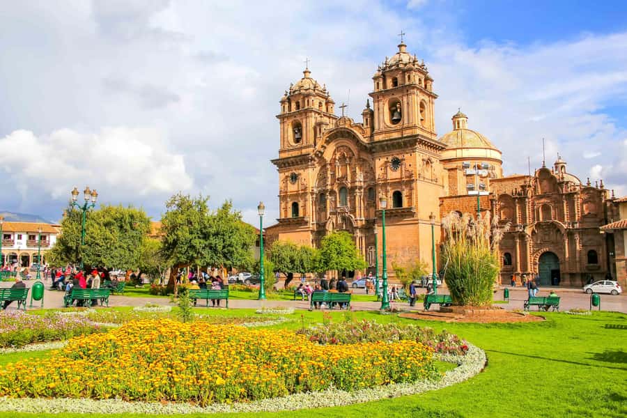 Cusco: City and Nearby Ruins 5-Hour Guided Tour - Heading out to Sacsayhuaman: massive stones and serious engineering