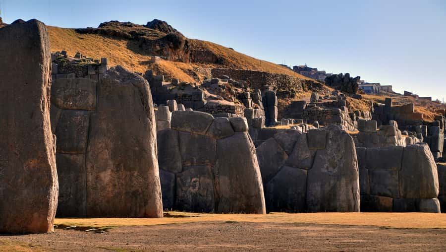Cusco: City and Nearby Ruins 5-Hour Guided Tour - Tambomachay and Puka Pukara, the calmer ending