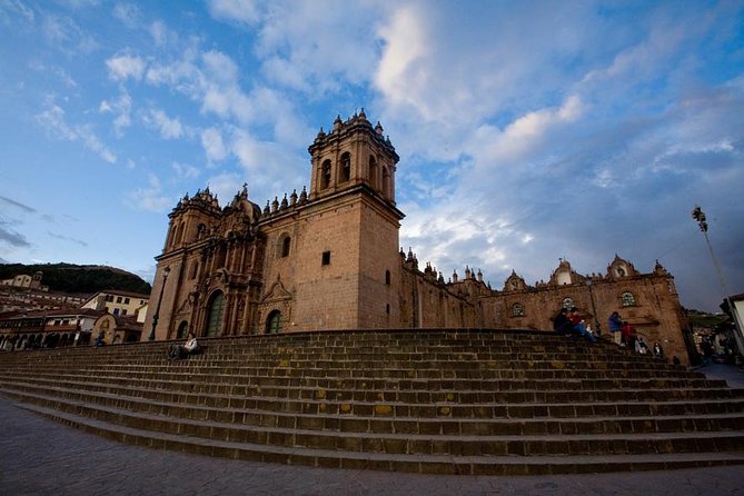 Cusco City Sightseeing, San Pedro Market, Cathedral and Qorikancha Temple - Starting near San Cristóbal Plaza, where the city makes sense