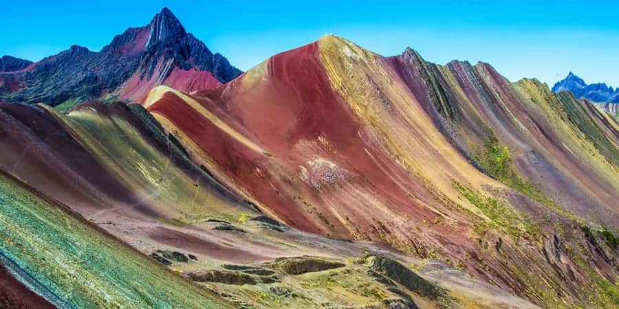 Cusco : Full day Palcoyo Mountain of colors - Morning Departure From Cusco: Why 4:00 a.m. Matters