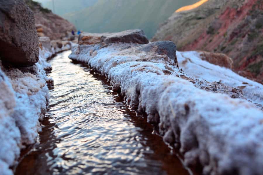 Cusco: Full-Day Sacred Valley and Maras Tour - Ollantaytambo: Incan architecture with valley-room to look around