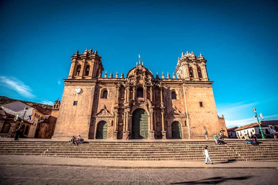 Cusco: Half-Day City and Nearby Archaeological Sites Tour - Coricancha And Cusco Cathedral, Where Empires Overlap
