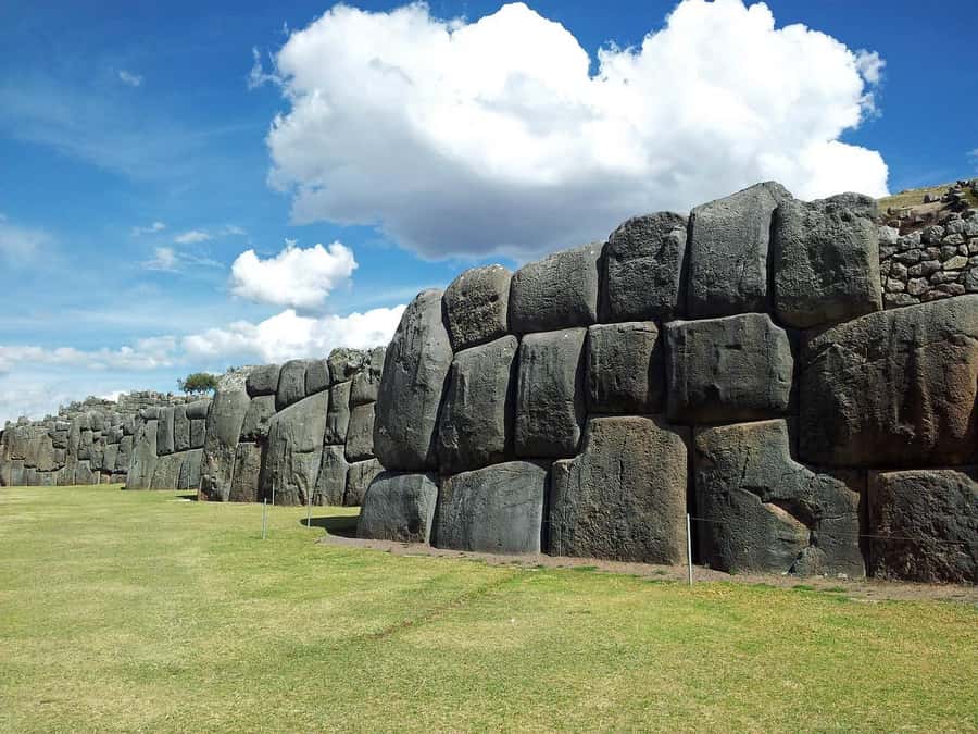 Cusco: Half-Day City Tour with Sacsayhuaman and Q'enco - Puka Pukara: a military fortress with a lot of built detail