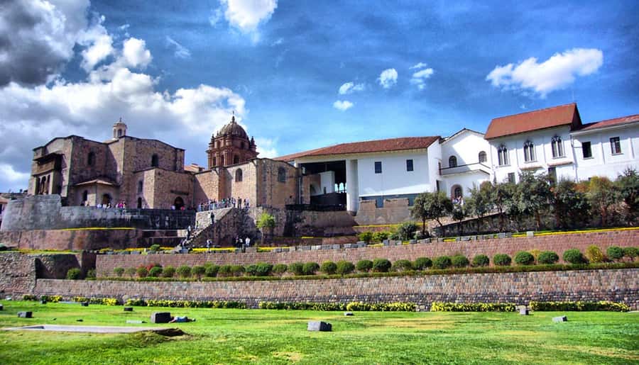 Cusco: Half-Day City Tour with Sacsayhuaman and Q'enco - Transport and pacing: how the van schedule shapes the day