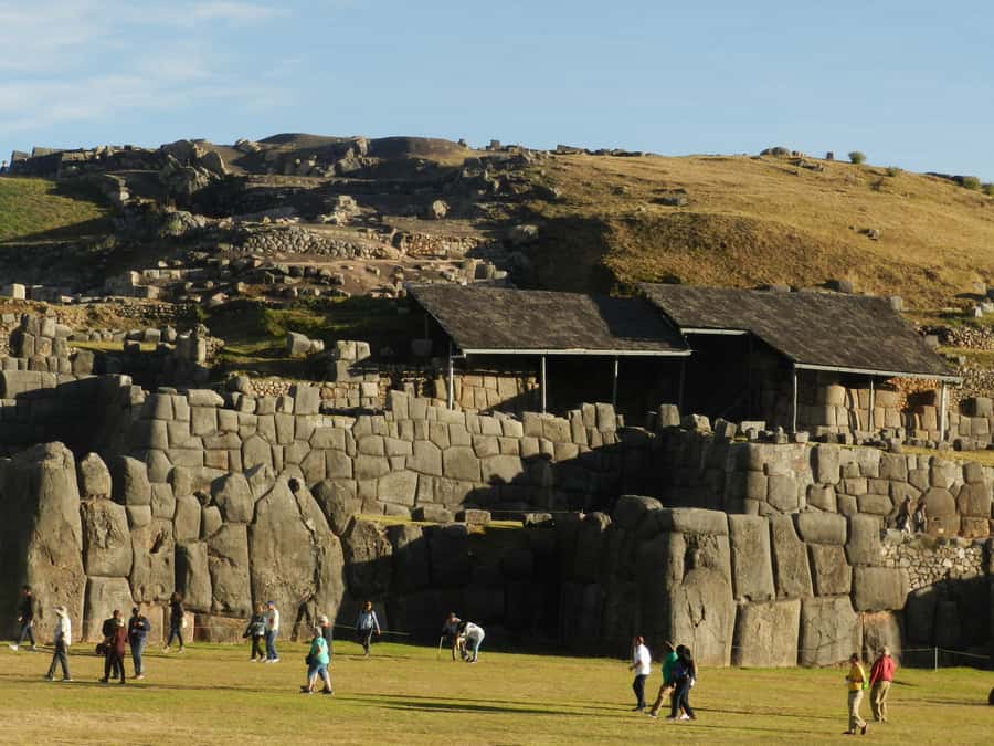 Cusco: Half-Day Historic City Tour - Craft center and vicuña wool: a useful souvenir skill, plus a shop reality