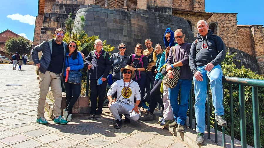 Cusco: Historic Walking Tour with Pisco Sour and Music Show - Luthier workshop plus Andean music: instruments you can see