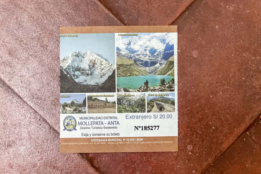 Cusco: Humantay Lake Tour with Breakfast and Buffet Lunch - The trek to Humantay Lake: steep, short, and real