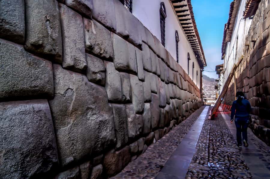 Cusco: Legends and History Night Tour with Pisco Sour - Price and Value for a 4-Hour Night Tour