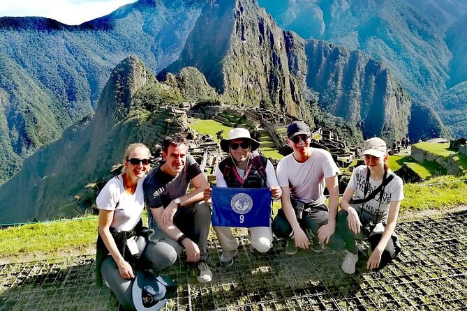 CUSCO MAGICAL 4D Transfer, Hotel, City Tour, Sacred Valley and Machu picchu - Day 2: Sacred Valley, Markets, Terraces, and Ollantaytambo