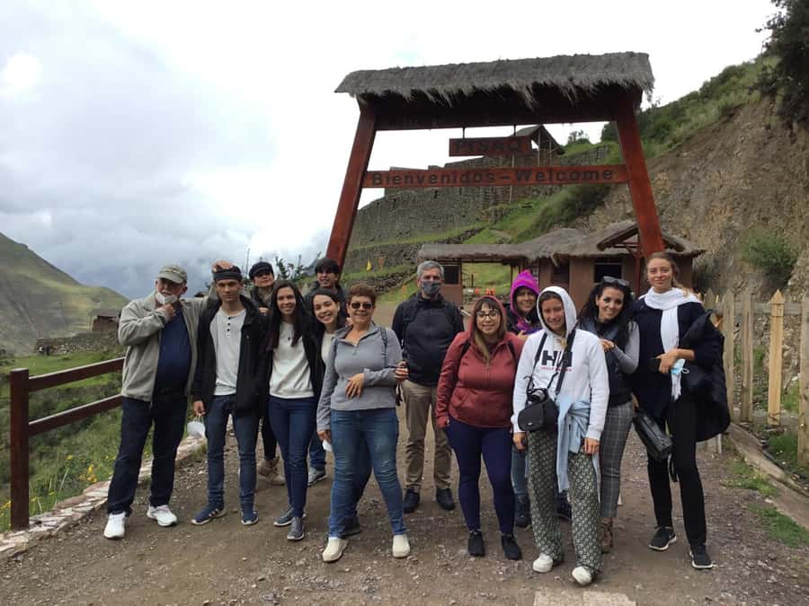 Cusco: Pisac, Ollantaytambo, & Chinchero Sacred Valley Tour - How the day actually works: pickup, timing, and where you end