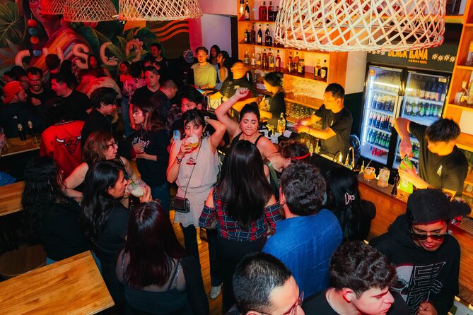 Cusco Pub Crawl: Bar Tour, Drinks And Club with no waiting lines - Safety and comfort: the real point of a guided route