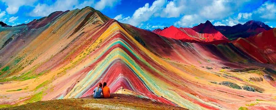 Cusco: Rainbow Mountain and viewpoint red valley ( optional) - The Estacionamiento hike: what you’ll do for those famous colors