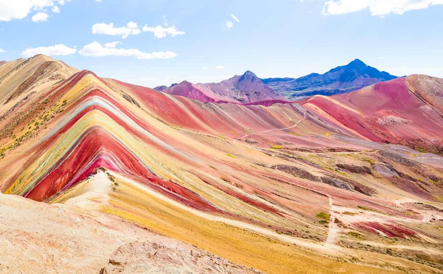 Cusco: Rainbow Mountain Tour with Meals & Red Valley Option - The Red Valley option, what you gain, and who should do it